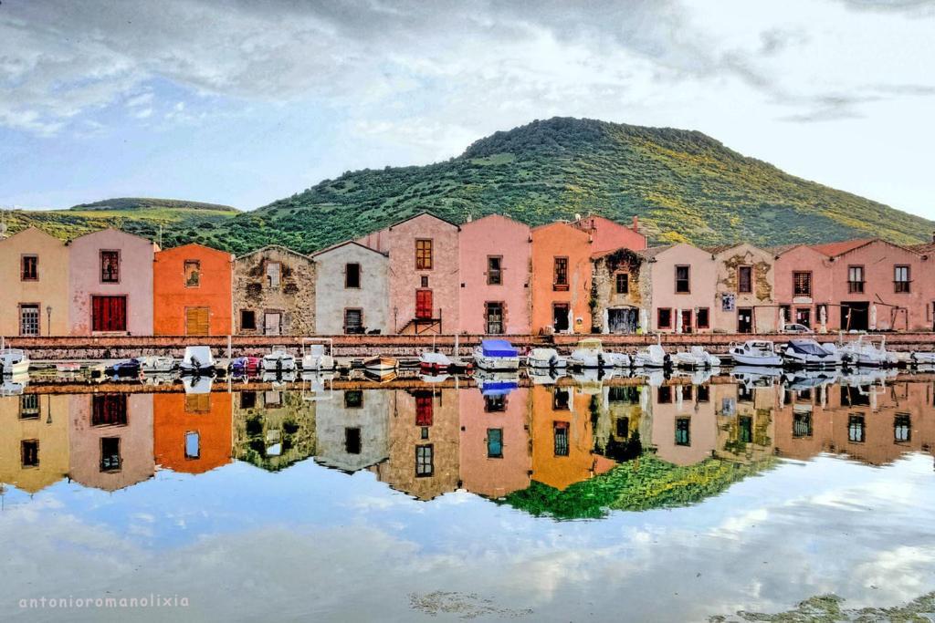 Casa Vacanze Nonna Nunzia Bosa Exterior foto